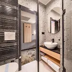 Urban 4*
