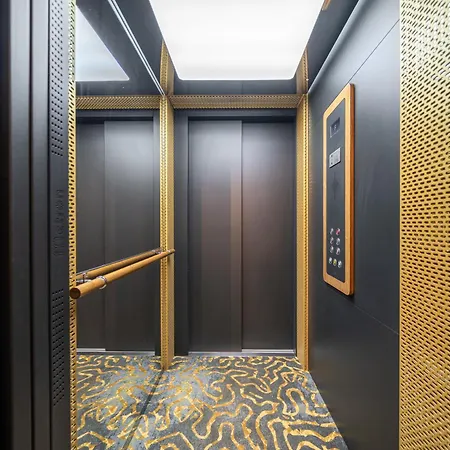 Urban Hotel 4*