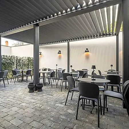 Urban Hotel 4*