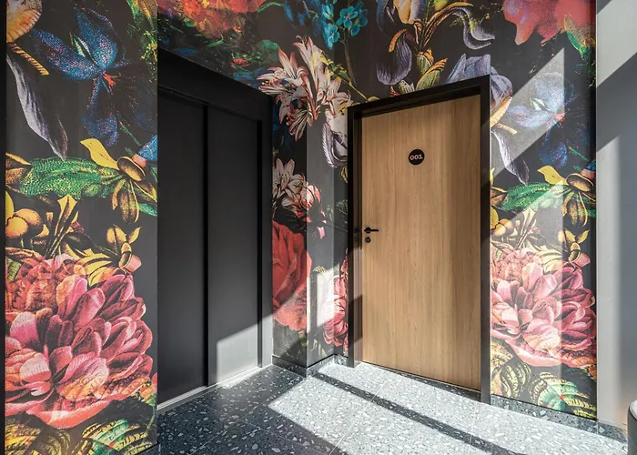 Urban 4* ديبريتْسين